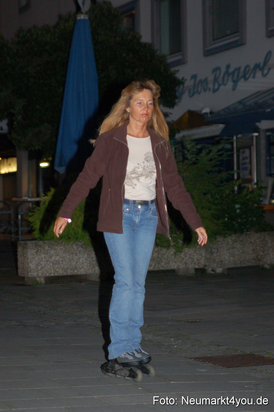 0040 Glossner Blade Night 150906